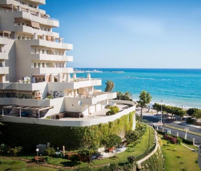 Estudio Benalbeach New Benalmádena Buitenkant foto